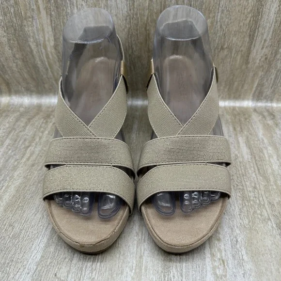 Aerosoles Light Rail 7.5 M Beige Gold Stretch‎ Band Straps Wedge Sandals - Picture 3 of 10
